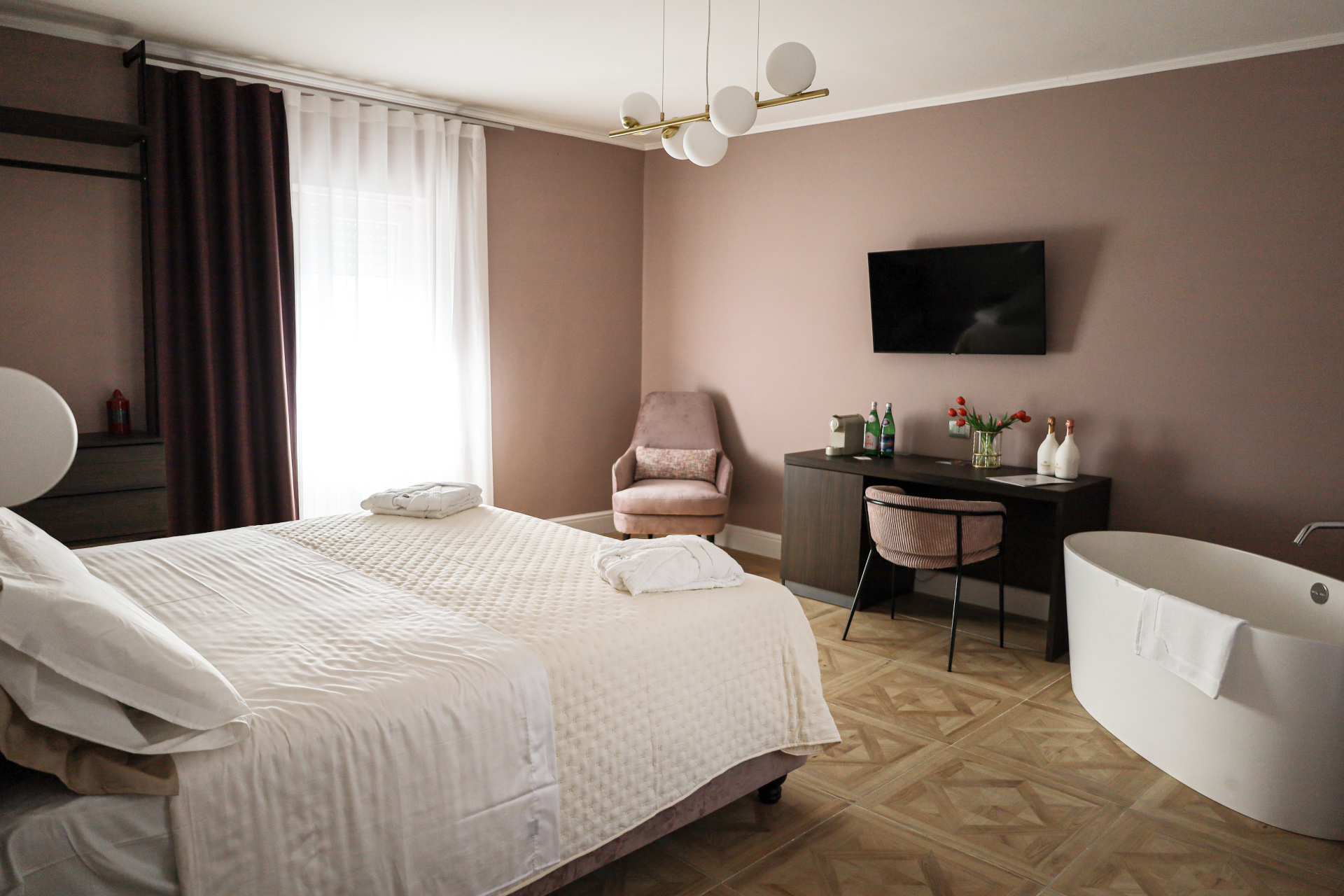 Petrus Rooms Caiazzo